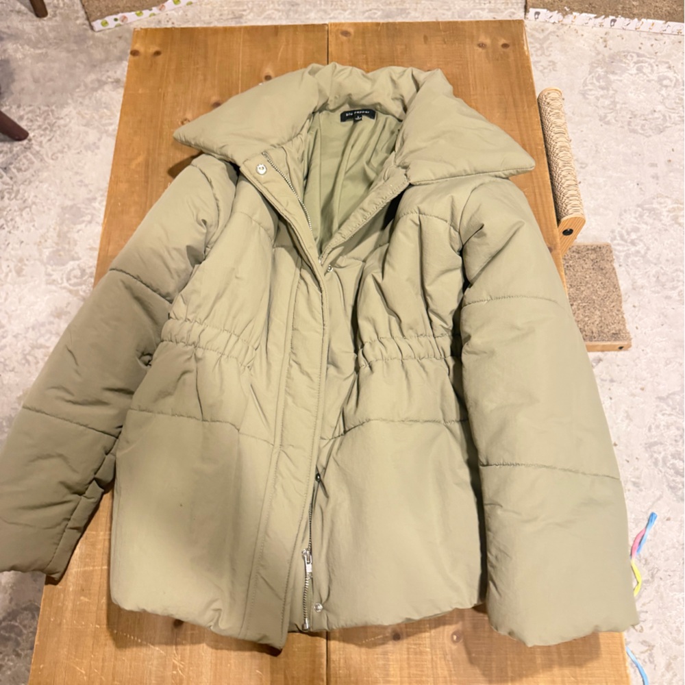 Blu Pepper Sage Women's Puffer Jacket